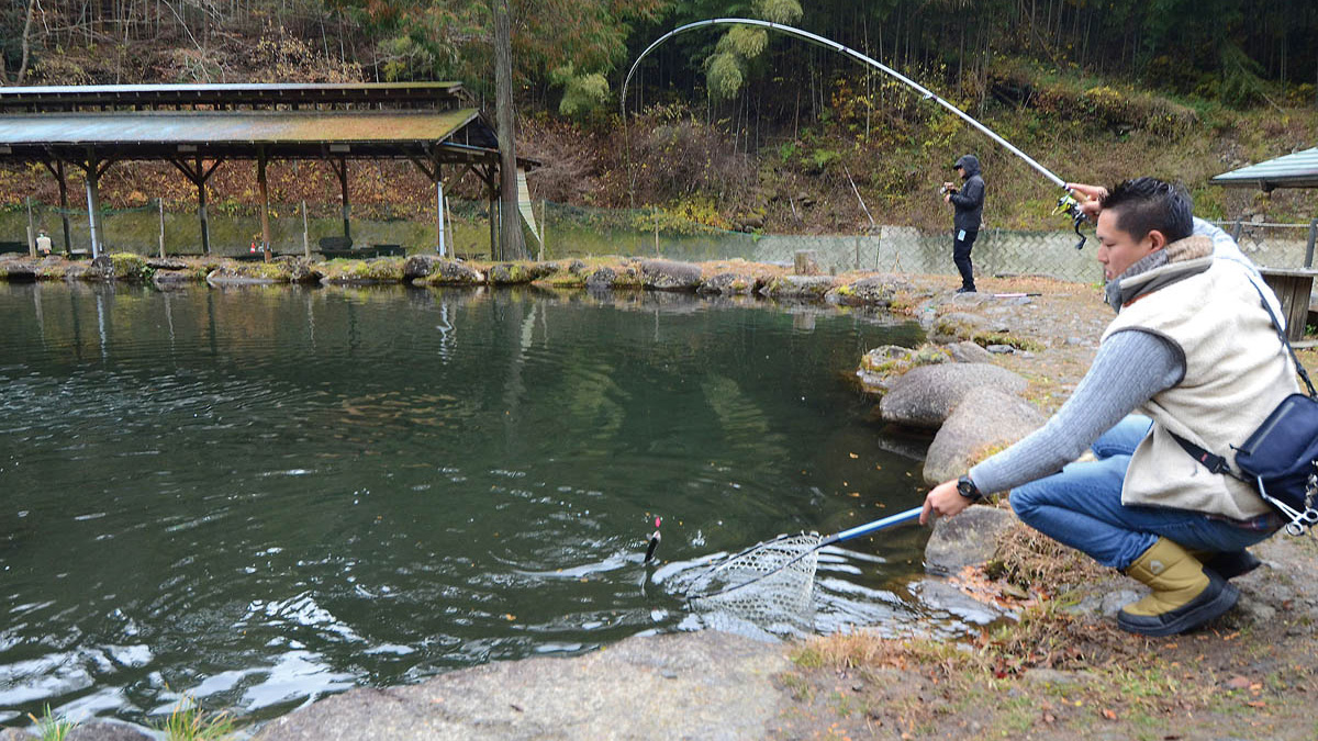 山梨県／大月市 奈良子釣りセンター 週末はトラウトフィッシング！「管